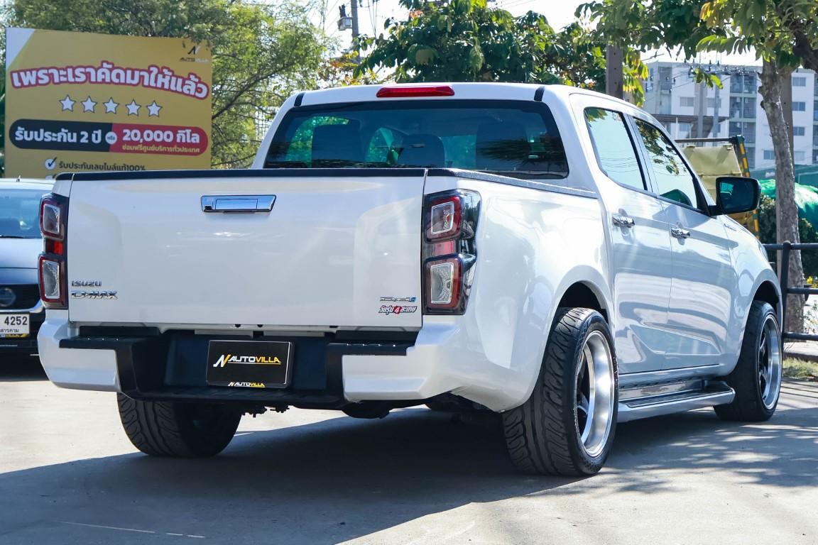 Isuzu Dmax Cab4 1.9 L DA Hilander M/T 2022 *LK0585*